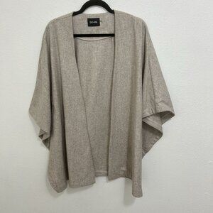 Do + Be Wool Blend Oatmeal Poncho Cape Sweater Shawl  Minimalist Lagenlook Sz M